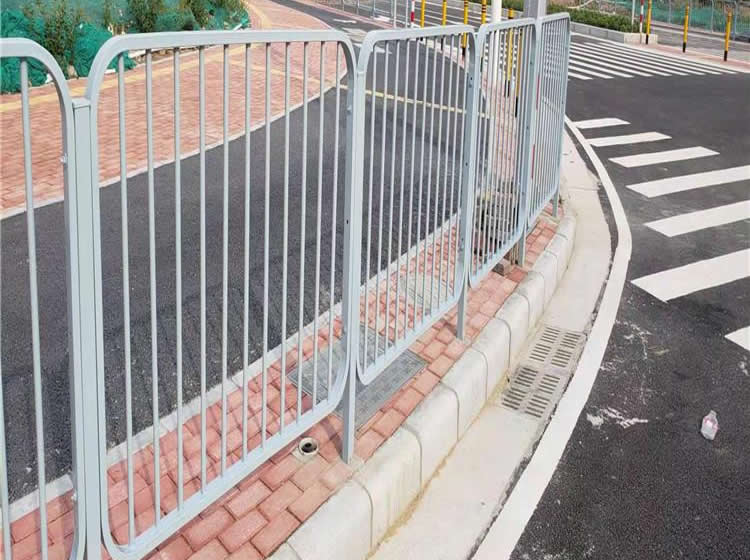 复兴港式道路护栏